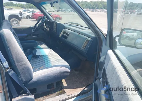 1991 Chevrolet Gmt-400 K2500 from USA, damaged, VIN 1GCGK24K7ME202665